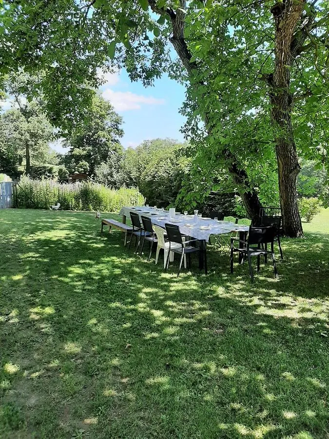 Gites Le Vieux Vinzelles Volvic Vakantiehuis