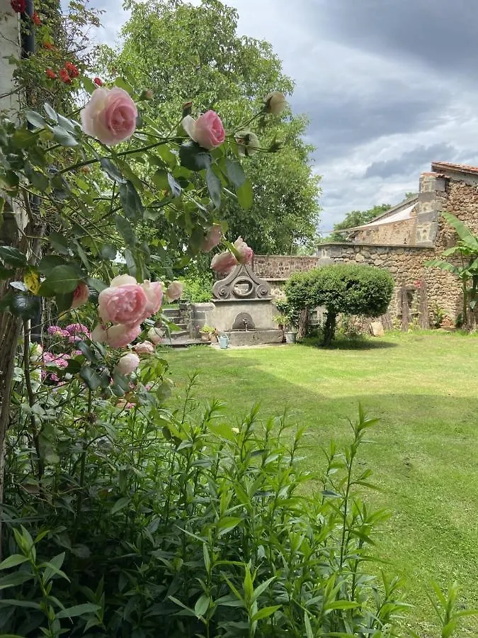 Gites Le Vieux Vinzelles Volvic